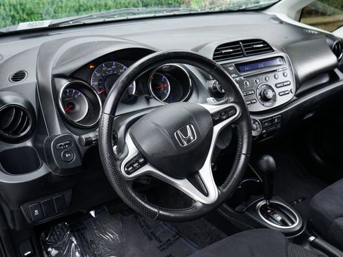 Used 2013 Honda Fit Sport image 18