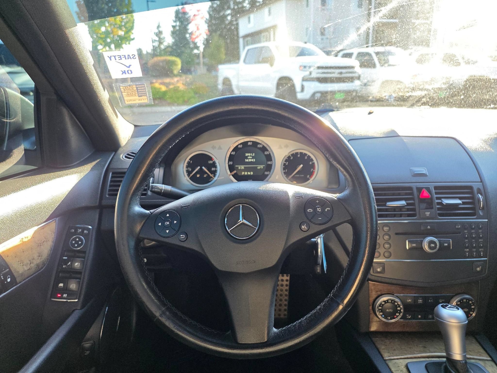 Used 2008 Mercedes-Benz C 350 Sport image 12