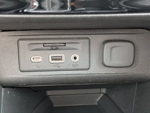 Used 2020 Buick Encore GX Select w/ Experience Buick Package FWD image 25