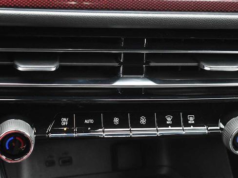 New 2026 Chevrolet Traverse RS image 22