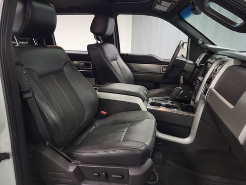 Used 2014 Ford F150 FX4 w/ Equipment Group 402A Luxury AWD/4WD image 28