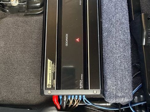 Used 2005 HUMMER H2 w/ Preferred Equipment Group image 17