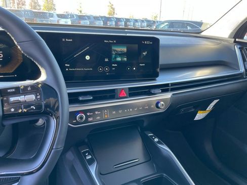 New 2026 Kia Sorento EX w/ EX Premium Package AWD/4WD image 14