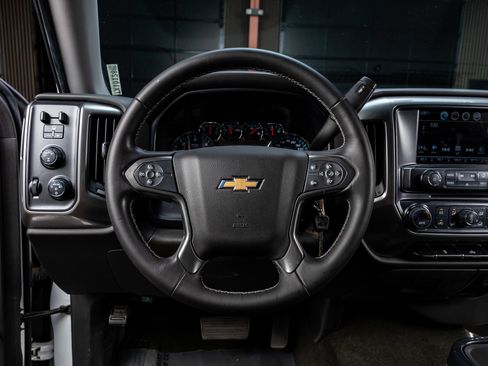 Used 2018 Chevrolet Silverado 1500 LT w/ All Star Edition AWD/4WD image 14