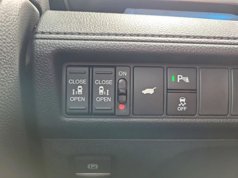 New 2026 Honda Odyssey Touring image 28
