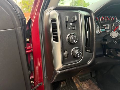 Used 2015 Chevrolet Silverado 2500 LT w/ Z71 Package, Off-Road AWD/4WD image 12