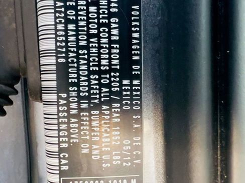 Used 2012 Volkswagen Beetle 2.0T image 18