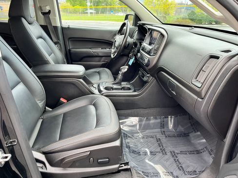Used 2022 GMC Canyon AT4 w/ Trailering Package AWD/4WD image 17