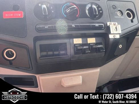 Used 2009 Ford F350 XL image 18