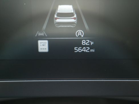 Certified 2024 Kia Sportage LX image 29