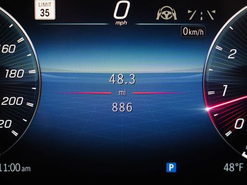 Used 2025 Mercedes-Benz AMG GT 63 image 22