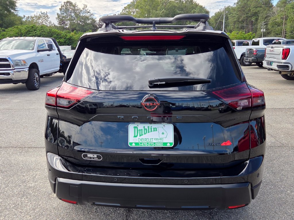 New 2026 Nissan Rogue SV AWD/4WD image 11