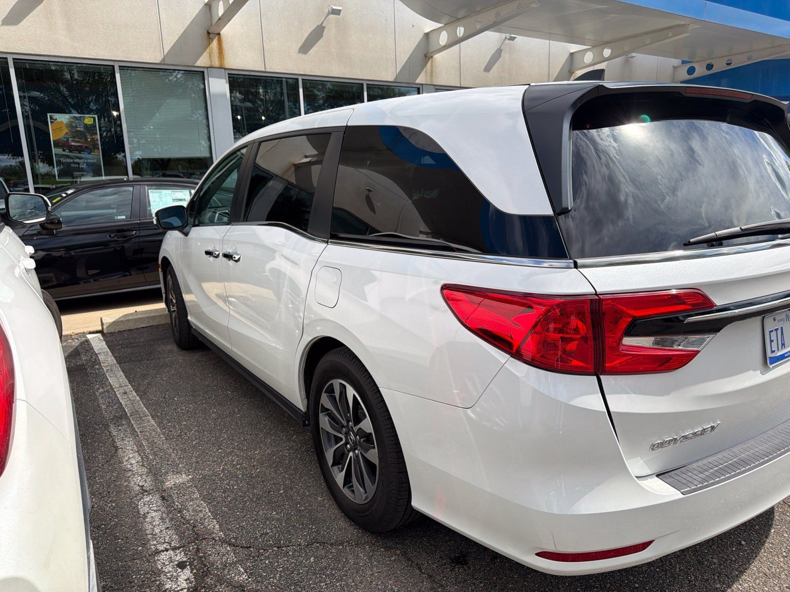 Used 2023 Honda Odyssey EX-L image 17