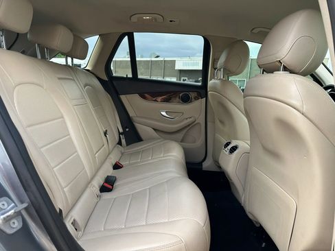 Used 2017 Mercedes-Benz GLC 300 w/ Premium 1 Package image 25