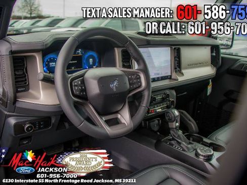 New 2026 Ford Bronco Outer Banks w/ Sasquatch Package AWD/4WD image 60