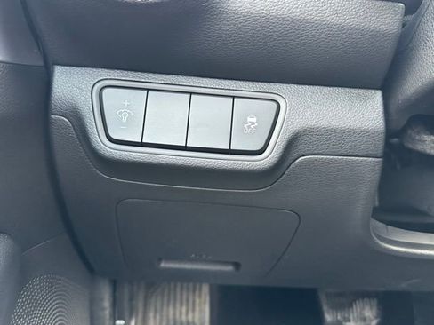 Used 2024 Kia Forte LXS image 27