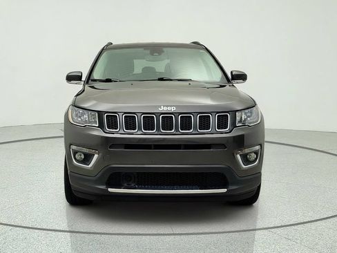 Used 2021 Jeep Compass Limited AWD/4WD image 2