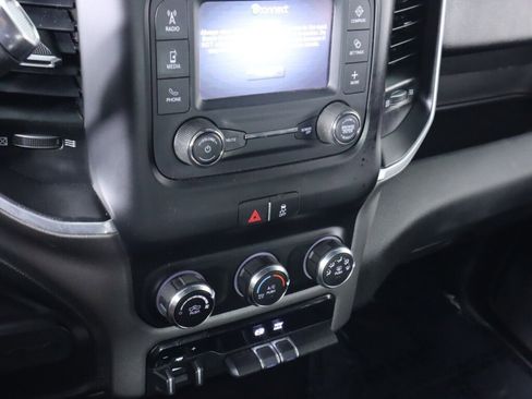 Used 2021 RAM 3500 Big Horn image 15