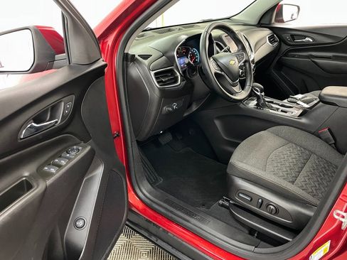 Used 2023 Chevrolet Equinox LT image 22