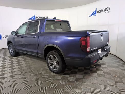 Certified 2023 Honda Ridgeline RTL image 3