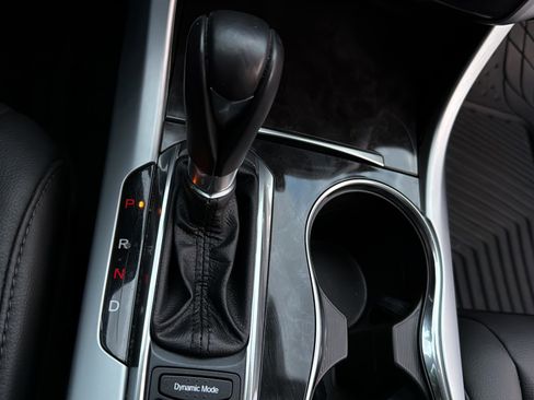 Used 2020 Acura TLX image 34