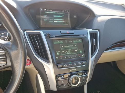 Used 2017 Acura TLX image 19