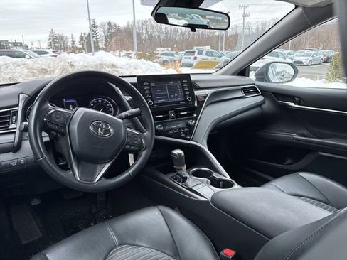 Used 2023 Toyota Camry SE image 29