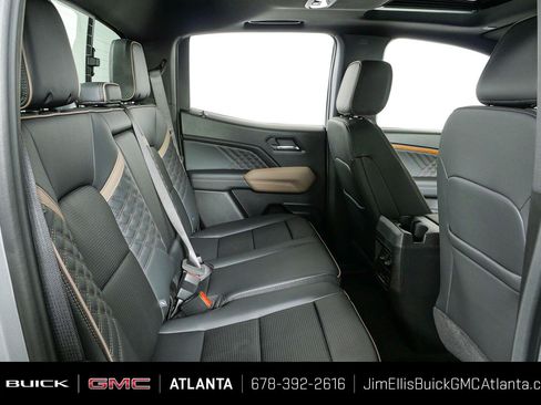 New 2026 GMC Canyon Denali AWD/4WD image 22