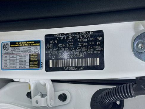 New 2025 Kia K5 LXS image 29