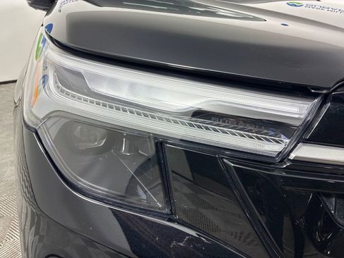 Certified 2025 Subaru Forester Touring w/ Protection Package AWD/4WD image 2