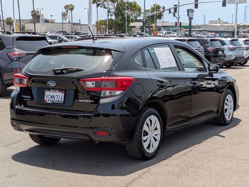 Certified 2023 Subaru Impreza 2.0i AWD/4WD image 4