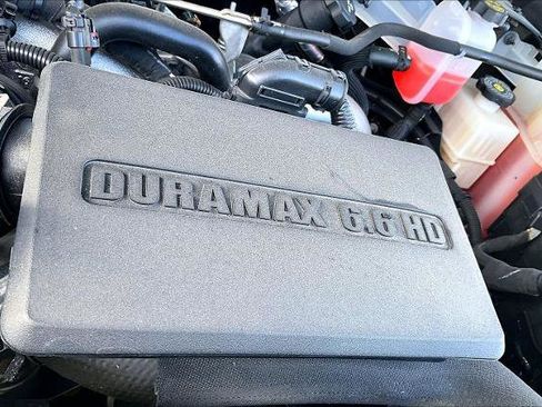 Used 2024 GMC Sierra 3500 Denali w/ Denali Reserve Package image 32