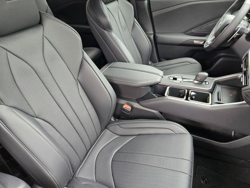 New 2026 Lexus TX 500h AWD image 7