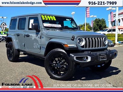 Used 2025 Jeep Wrangler Unlimited Sahara w/ Safety Group