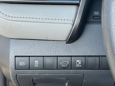 Used 2023 Toyota Camry LE image 17