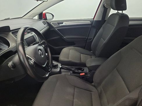 Used 2017 Volkswagen Golf S AWD/4WD image 17
