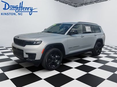 New 2025 Jeep Grand Cherokee L Laredo