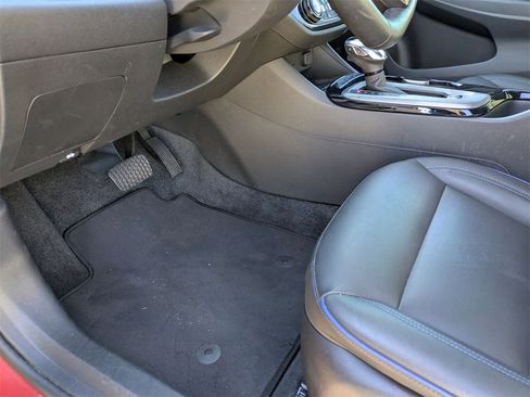 Used 2024 Buick Envista Sport Touring w/ Convenience I Package image 15