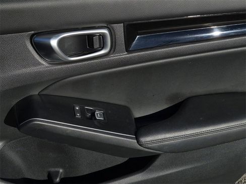 Used 2024 Honda Civic Touring image 12