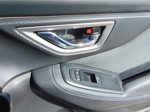 Used 2020 Subaru Forester Premium image 27