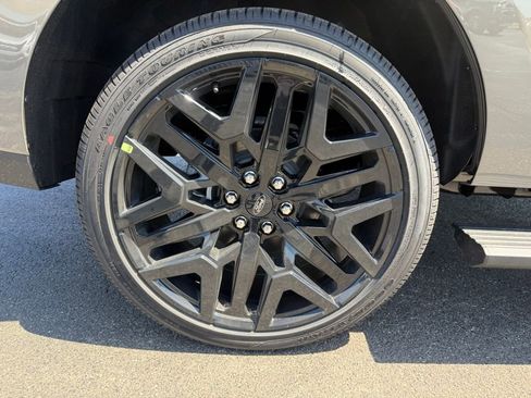 New 2026 Ford Expedition Platinum w/ Stealth Performance Package AWD/4WD image 54