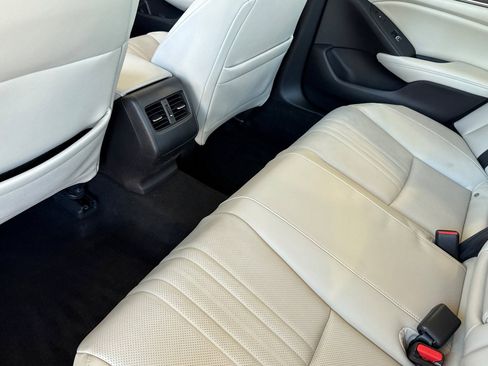 Used 2020 Honda Accord Touring image 26