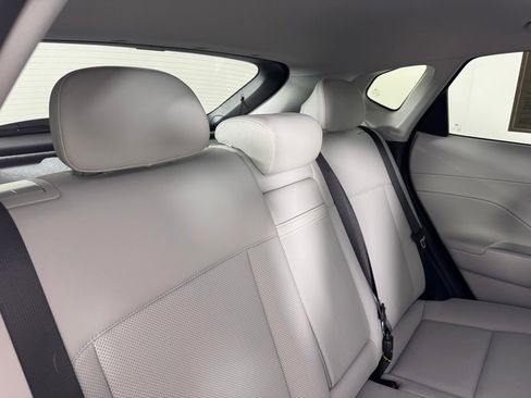 Used 2025 Hyundai Kona Limited image 37