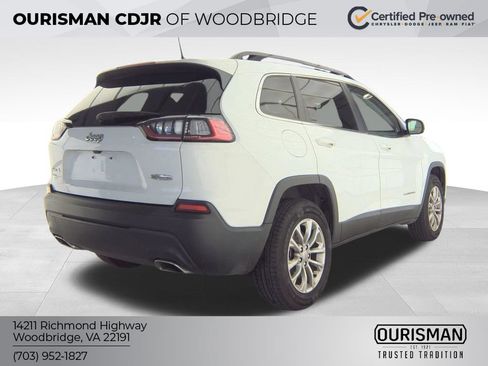 Used 2022 Jeep Cherokee Latitude Lux w/ Sun & Sound Group AWD/4WD image 2