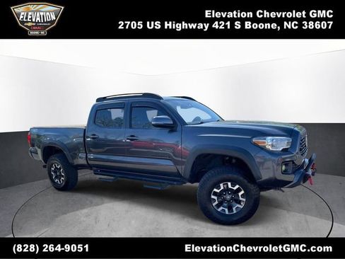 Used 2019 Toyota Tacoma TRD Off-Road w/ Technology Package AWD/4WD image 1