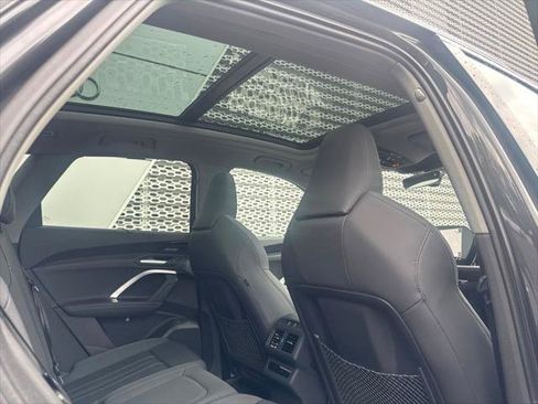 Certified 2025 Audi Q5 Premium Plus w/ Premium Plus AWD/4WD image 31