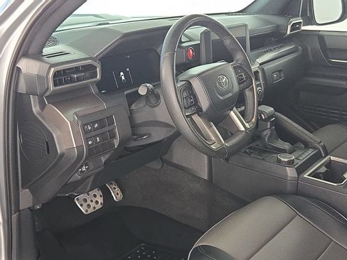 Used 2024 Toyota Tacoma TRD Sport RWD image 16