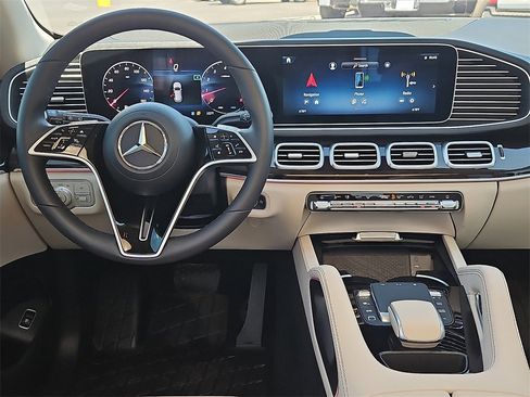 Certified 2025 Mercedes-Benz GLE 350 4MATIC image 17