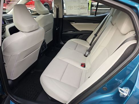 New 2026 Toyota Camry Hybrid image 20