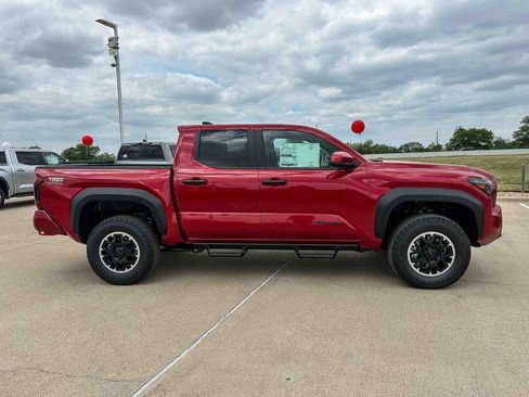 New 2026 Toyota Tacoma TRD Off-Road image 4